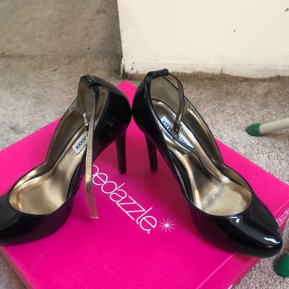 Patent leather - Picture 1 of 1